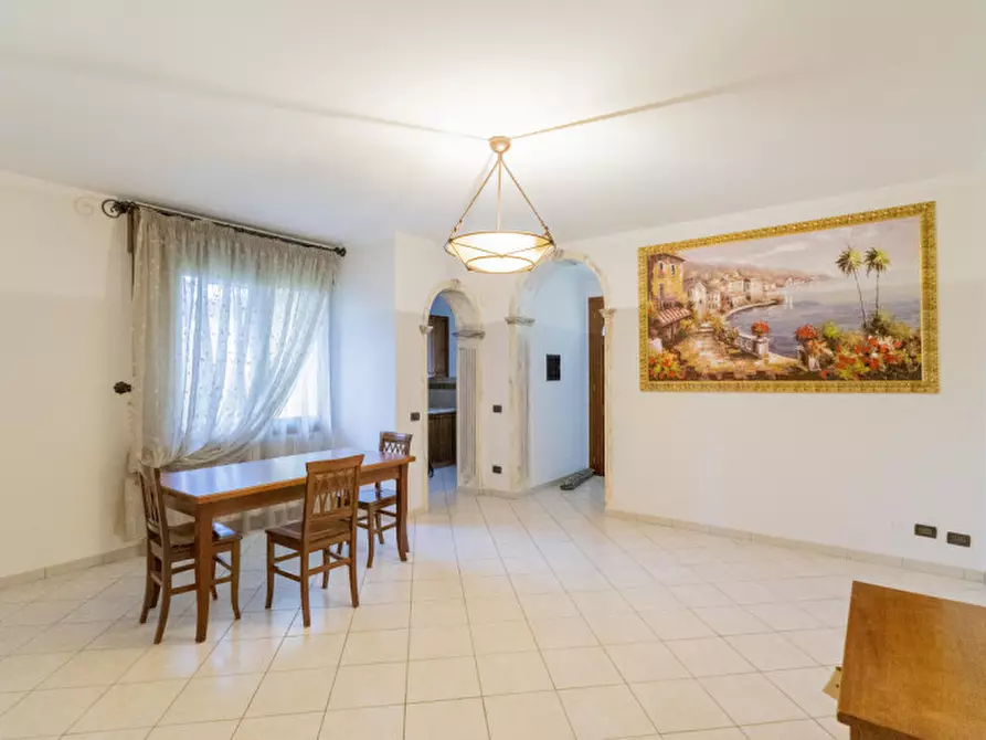 Immagine 11 di Casa bifamiliare in affitto  in Via Francesco Petrarca, 11 a Due Carrare