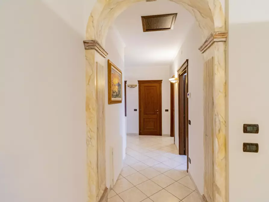 Immagine 15 di Casa bifamiliare in affitto  in Via Francesco Petrarca, 11 a Due Carrare