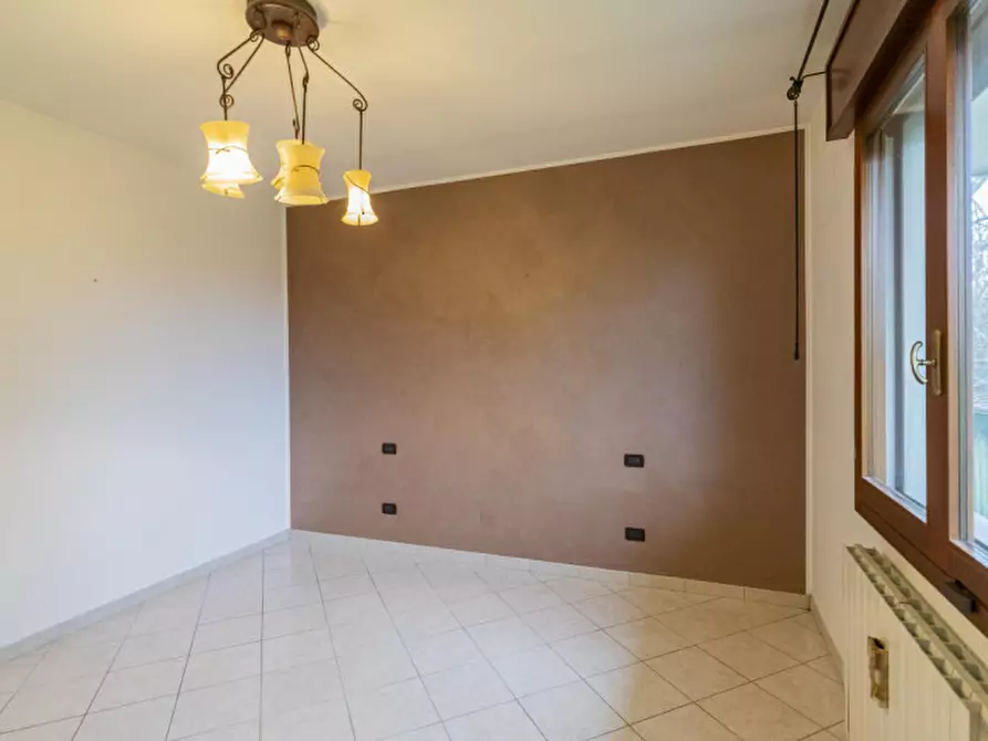 Immagine 16 di Casa bifamiliare in affitto  in Via Francesco Petrarca, 11 a Due Carrare