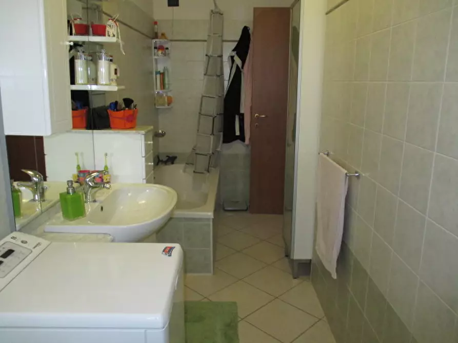 Immagine 13 di Appartamento in vendita  a Trecastelli