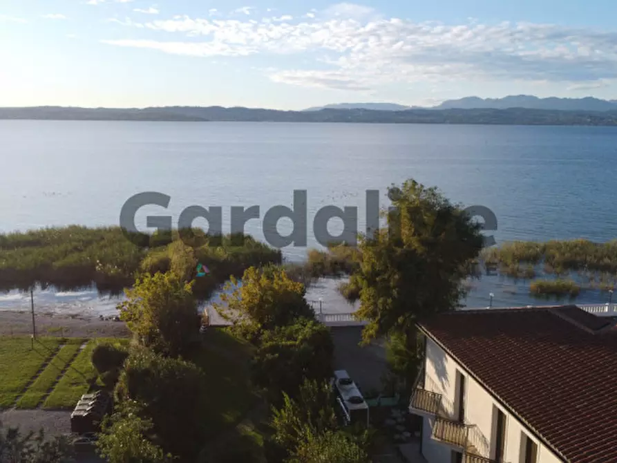 Immagine 10 di Appartamento in vendita  in Via XXV Aprile a Sirmione