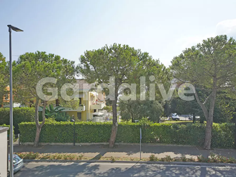 Immagine 18 di Appartamento in vendita  in Via XXV Aprile a Sirmione