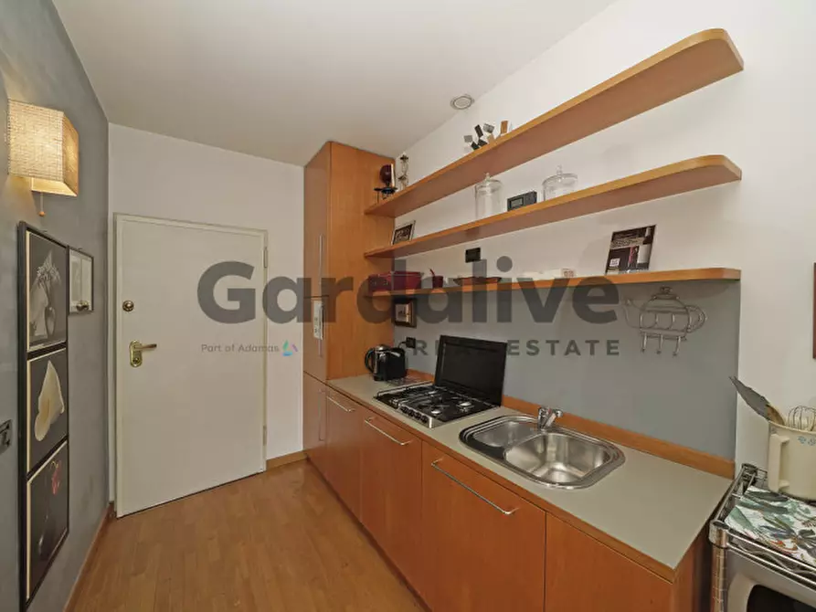 Immagine 21 di Appartamento in vendita  in Via XXV Aprile a Sirmione