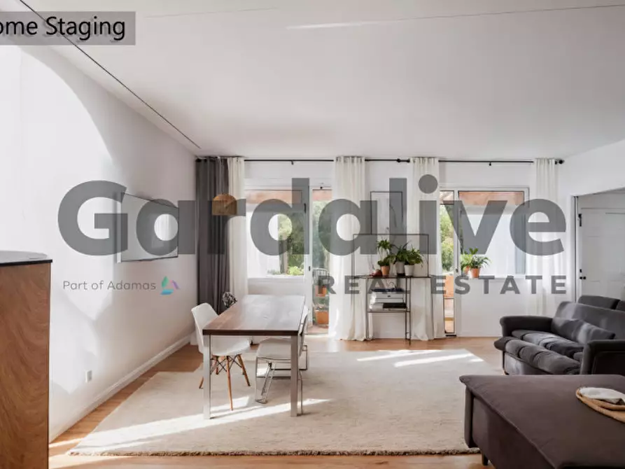 Immagine 38 di Appartamento in vendita  in Via XXV Aprile a Sirmione