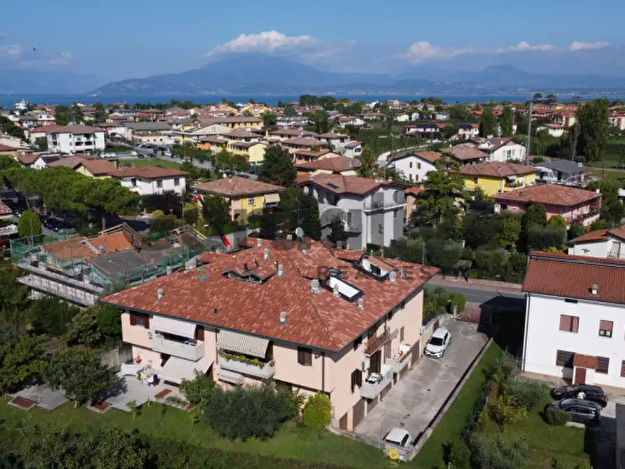 Immagine 6 di Appartamento in vendita  in Via San Martino della Battaglia a Sirmione