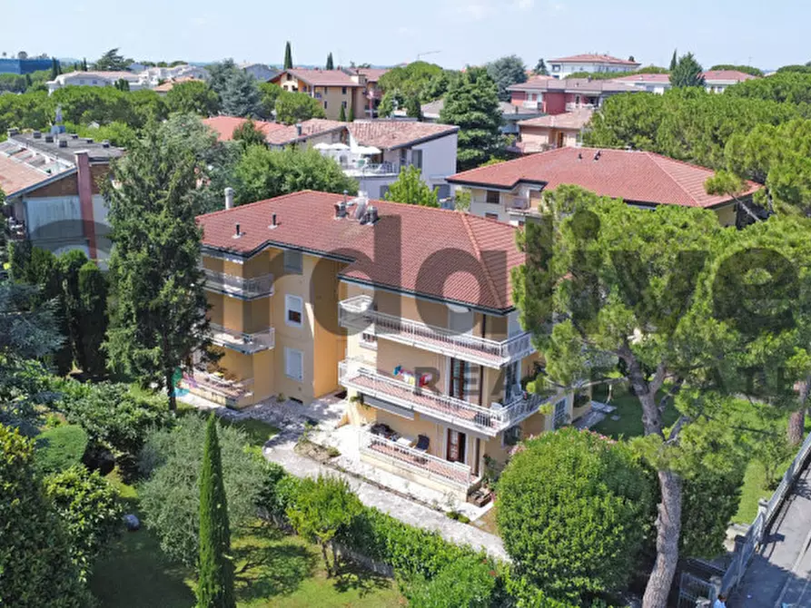 Immagine 4 di Appartamento in vendita  in Via Garibaldi a Sirmione