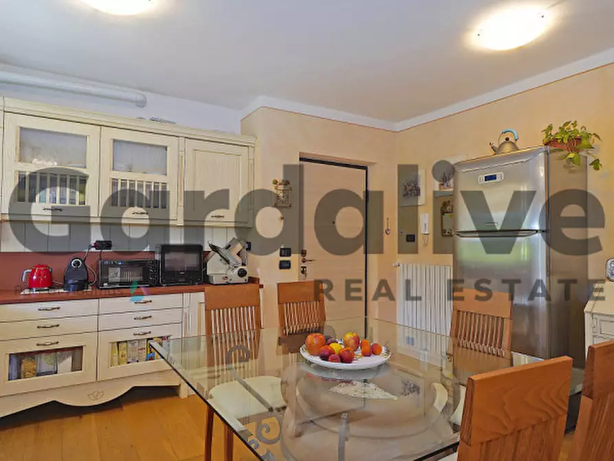 Immagine 9 di Appartamento in vendita  in Via Garibaldi a Sirmione