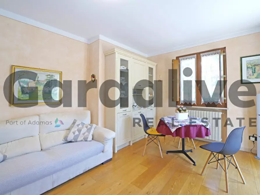 Immagine 11 di Appartamento in vendita  in Via Garibaldi a Sirmione