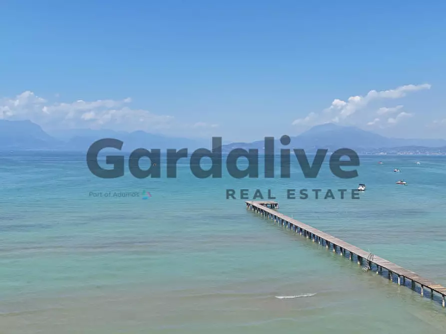 Immagine 4 di Appartamento in vendita  in via Verona 105 a Sirmione