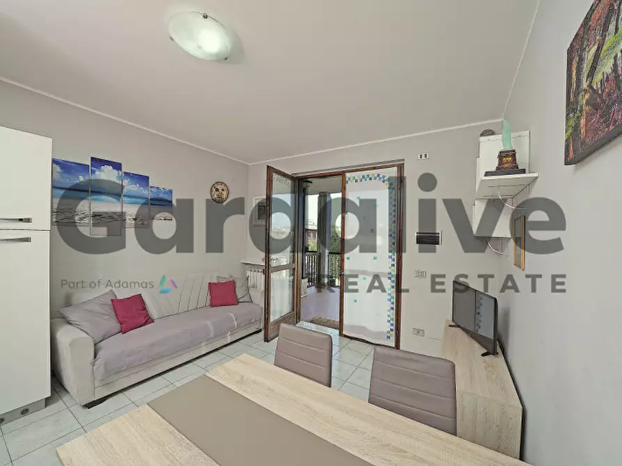 Immagine 7 di Appartamento in vendita  in Via Fratelli Bandiera a Sirmione