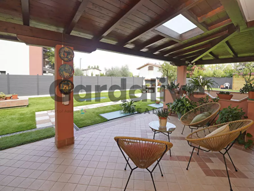 Immagine 9 di Villetta a schiera in vendita  in Via Vittorio Veneto 25B a Sirmione