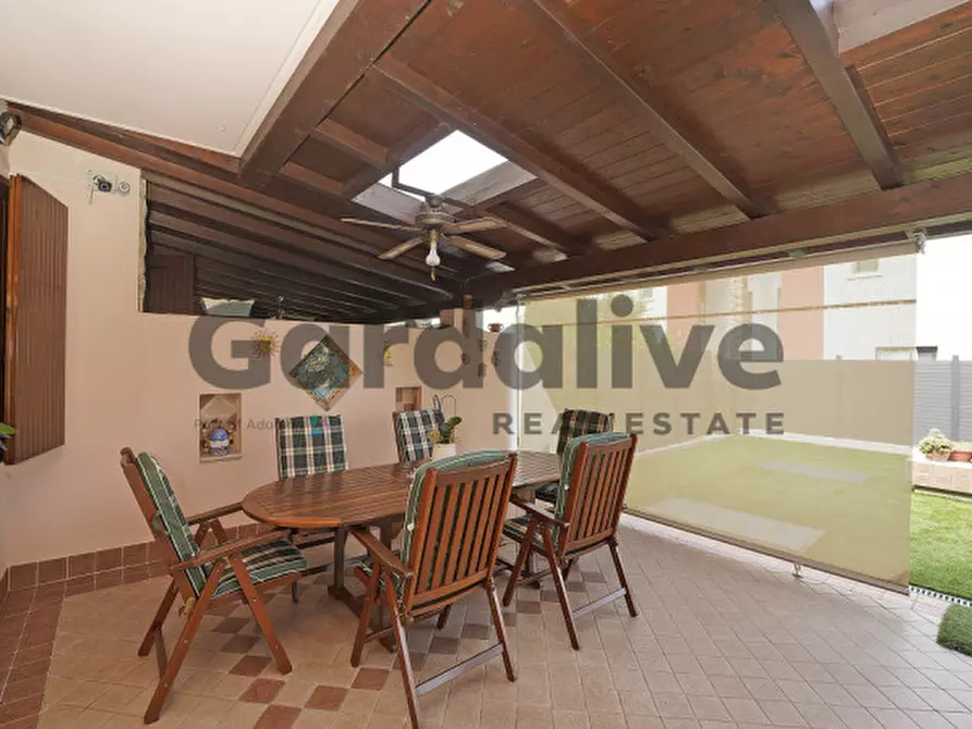 Immagine 11 di Villetta a schiera in vendita  in Via Vittorio Veneto 25B a Sirmione