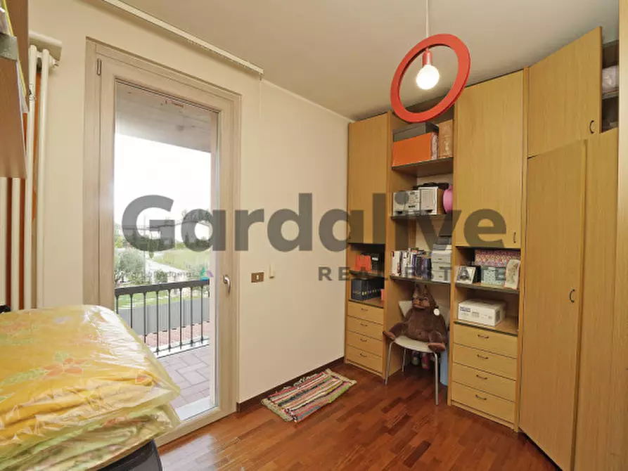 Immagine 18 di Villetta a schiera in vendita  in Via Vittorio Veneto 25B a Sirmione