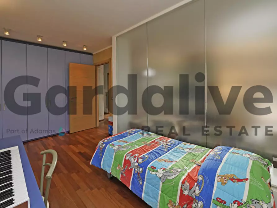 Immagine 16 di Villa in vendita  in Via Vespucci a Sirmione