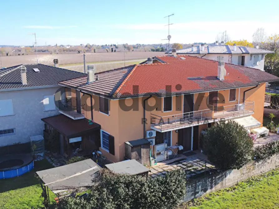 Immagine 5 di Appartamento in vendita  in Sirmione, Via 1866 54A a Sirmione