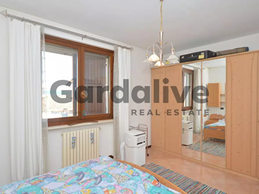 Immagine 15 di Appartamento in vendita  in Sirmione, Via 1866 54A a Sirmione