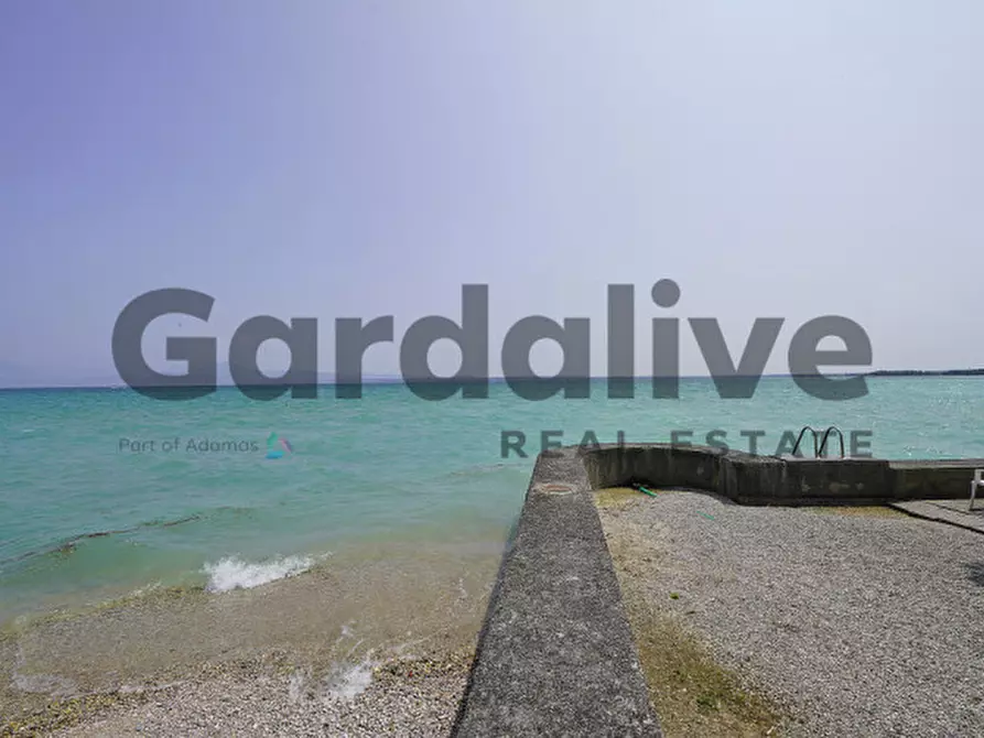 Immagine 5 di Appartamento in vendita  in Via XXV Aprile 61 a Sirmione