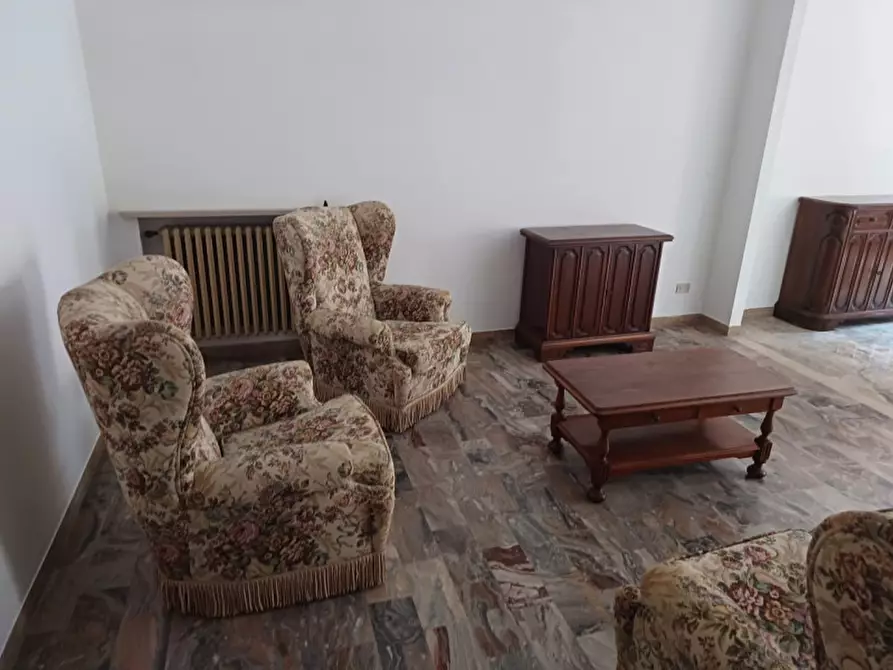 Immagine 1 di Appartamento in affitto  a Trecenta