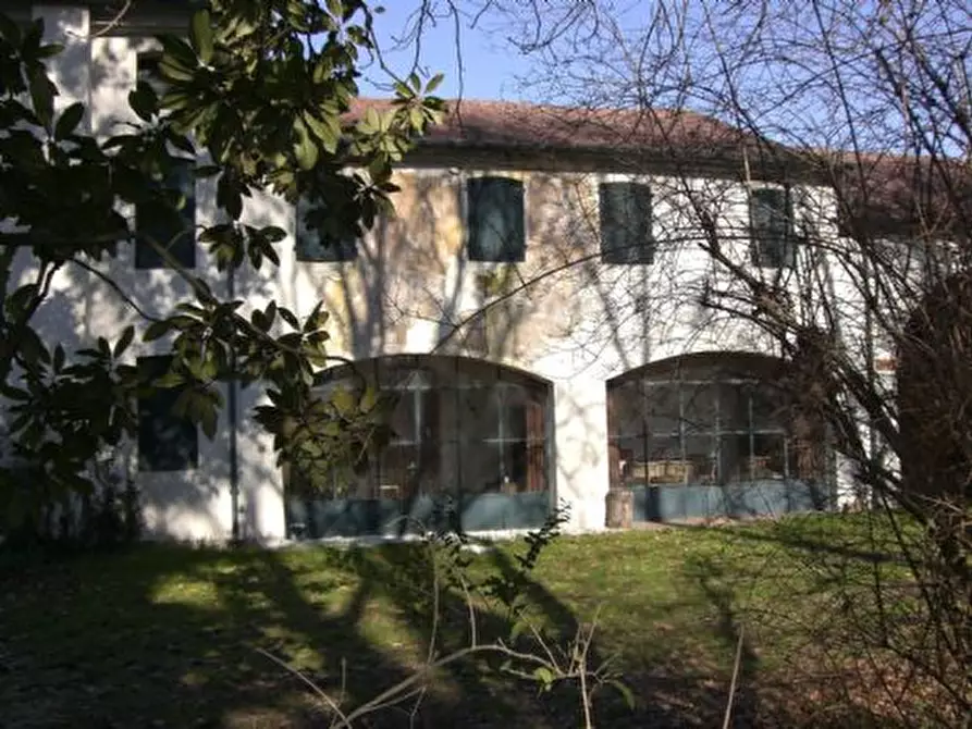 Immagine 13 di Villa in vendita  in Via Busiago a Campo San Martino