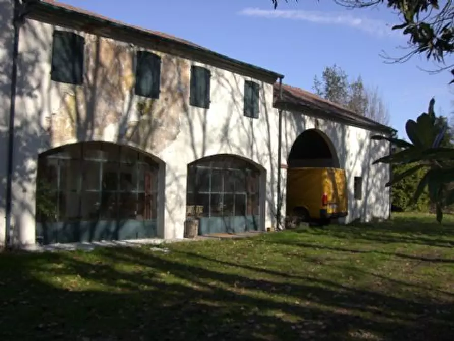 Immagine 14 di Villa in vendita  in Via Busiago a Campo San Martino