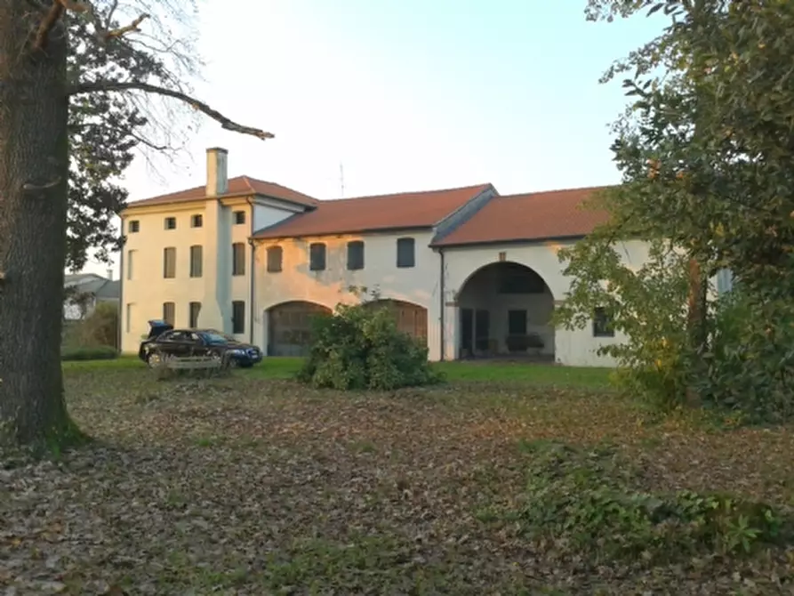Immagine 15 di Villa in vendita  in Via Busiago a Campo San Martino