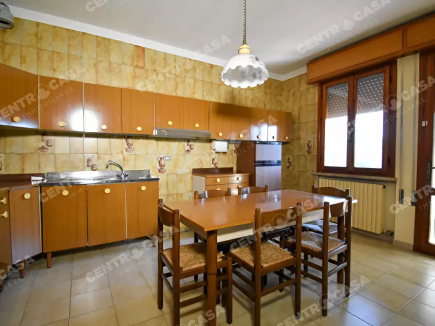 Immagine 2 di Casa bifamiliare in vendita  in Via Gioacchino Rossini a Legnago