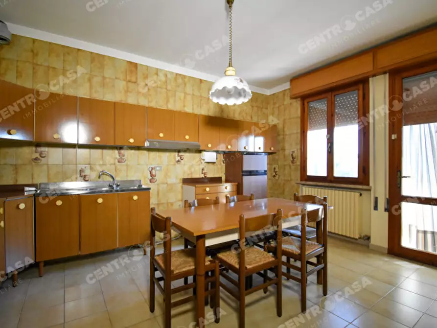 Immagine 3 di Casa bifamiliare in vendita  in Via Gioacchino Rossini a Legnago