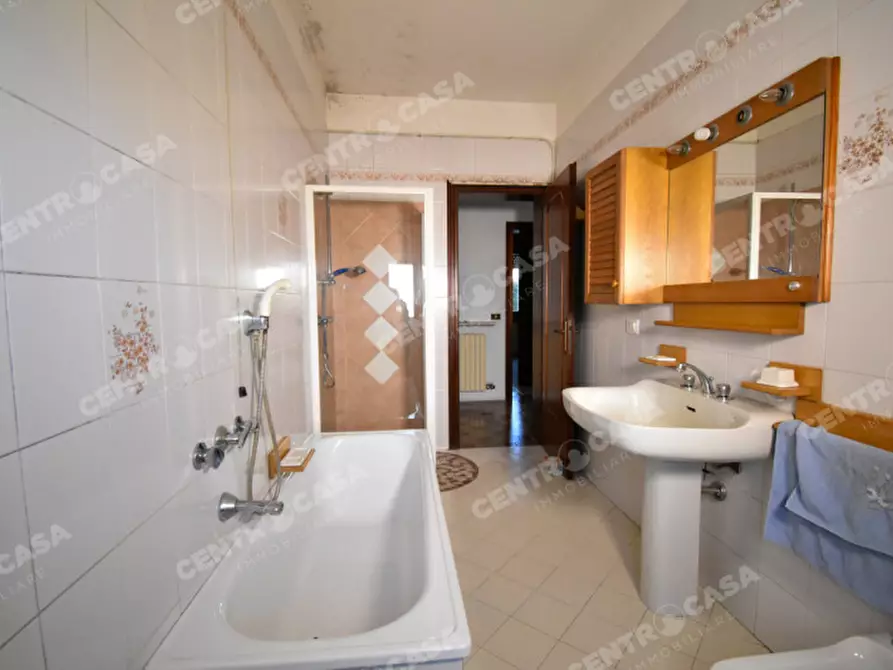 Immagine 42 di Casa bifamiliare in vendita  in Via Gioacchino Rossini a Legnago