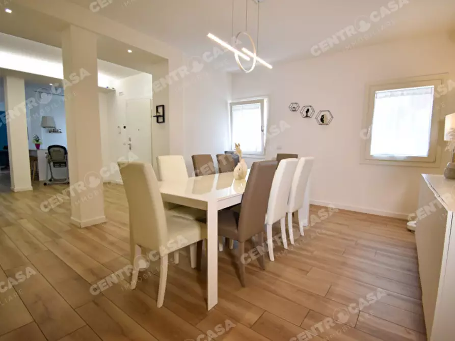 Immagine 8 di Casa bifamiliare in vendita  in Via Rovigo a Legnago