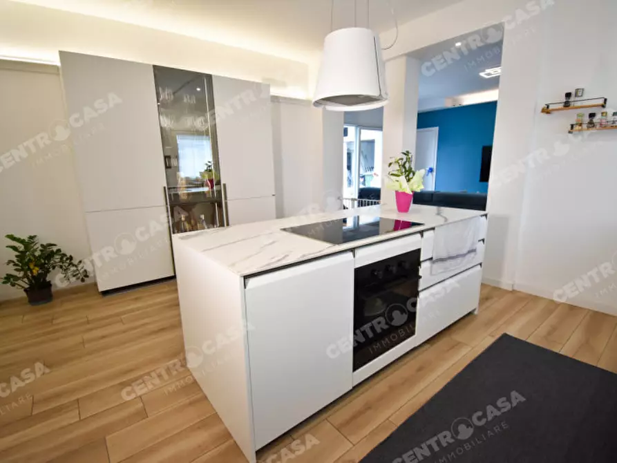 Immagine 10 di Casa bifamiliare in vendita  in Via Rovigo a Legnago