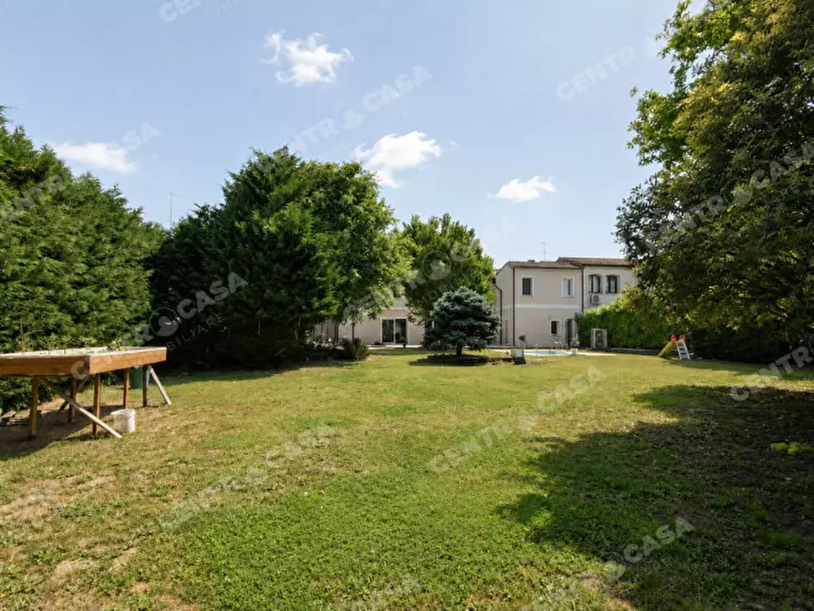 Immagine 32 di Casa bifamiliare in vendita  in Via Rovigo a Legnago