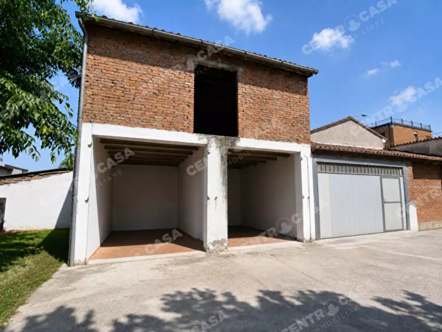 Immagine 36 di Casa bifamiliare in vendita  in Via Rovigo a Legnago