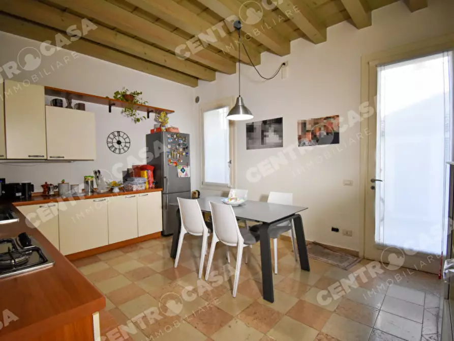 Immagine 2 di Casa bifamiliare in vendita  in Via Cavour 2 a Legnago