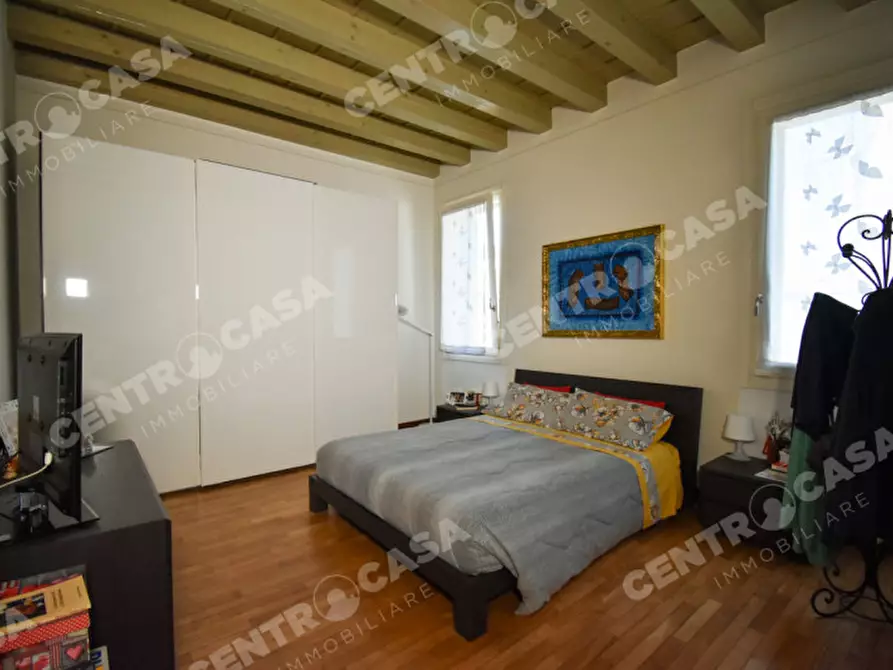 Immagine 3 di Casa bifamiliare in vendita  in Via Cavour 2 a Legnago