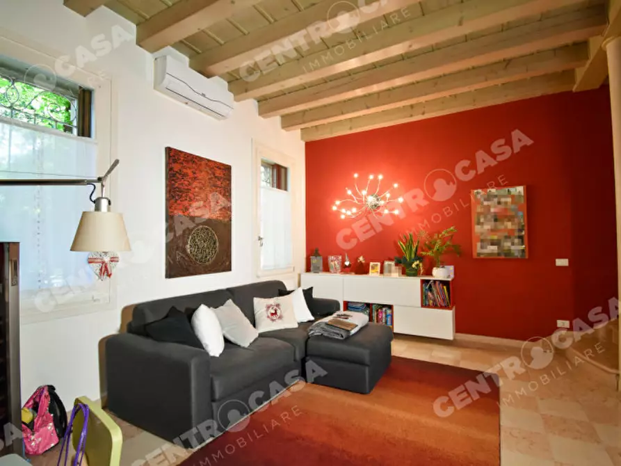 Immagine 8 di Casa bifamiliare in vendita  in Via Cavour 2 a Legnago