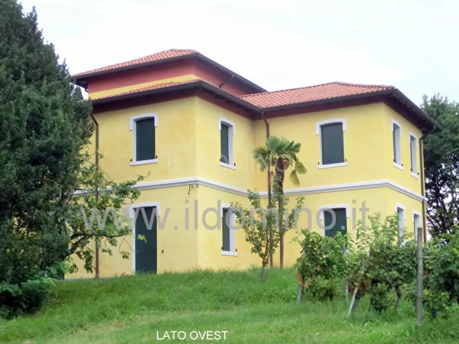 Immagine 5 di Villa in vendita  in Via Abate Geroldo a Manzano