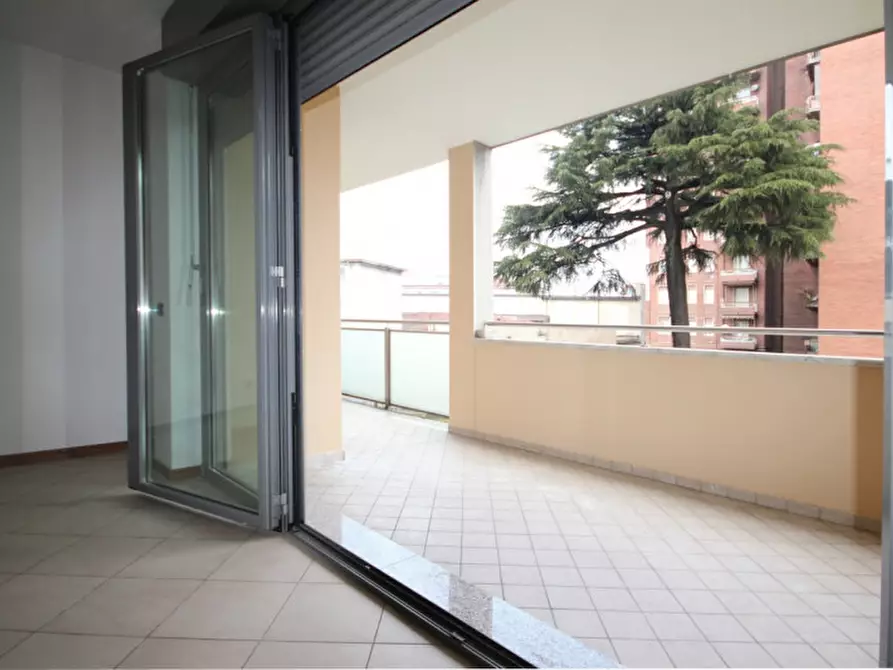 Immagine 6 di Appartamento in affitto  in piazza 25 Aprile n. 8 a Seregno
