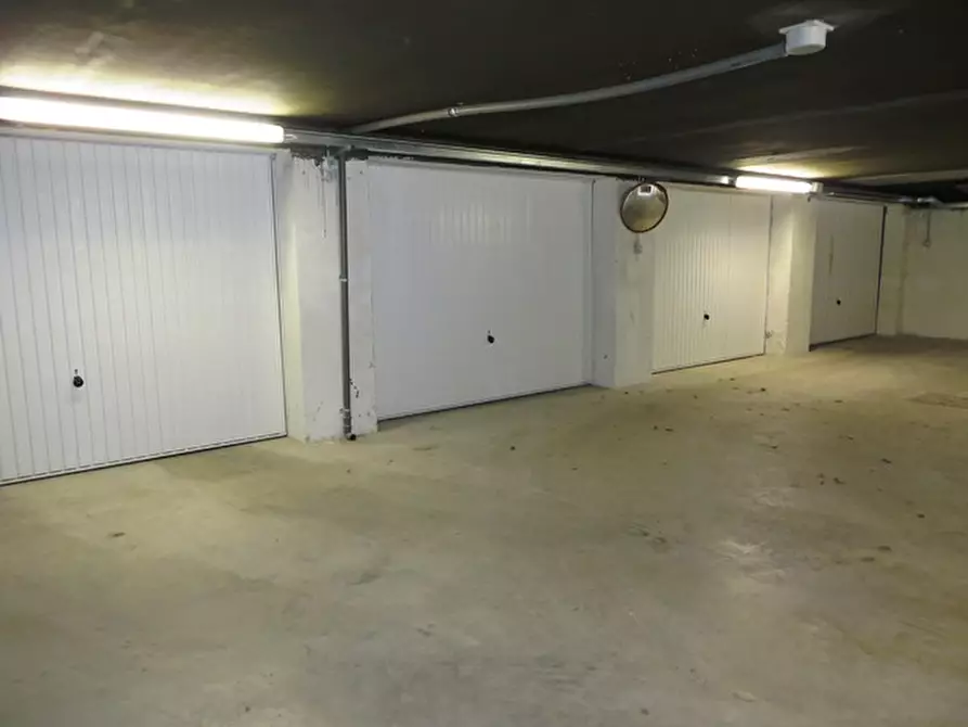 Immagine 24 di Ufficio in vendita  in via Battisti a Mirandola