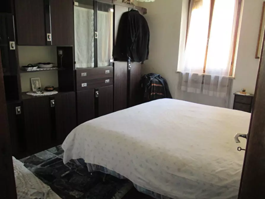 Immagine 3 di Villetta a schiera in vendita  in via montebianco a Senigallia