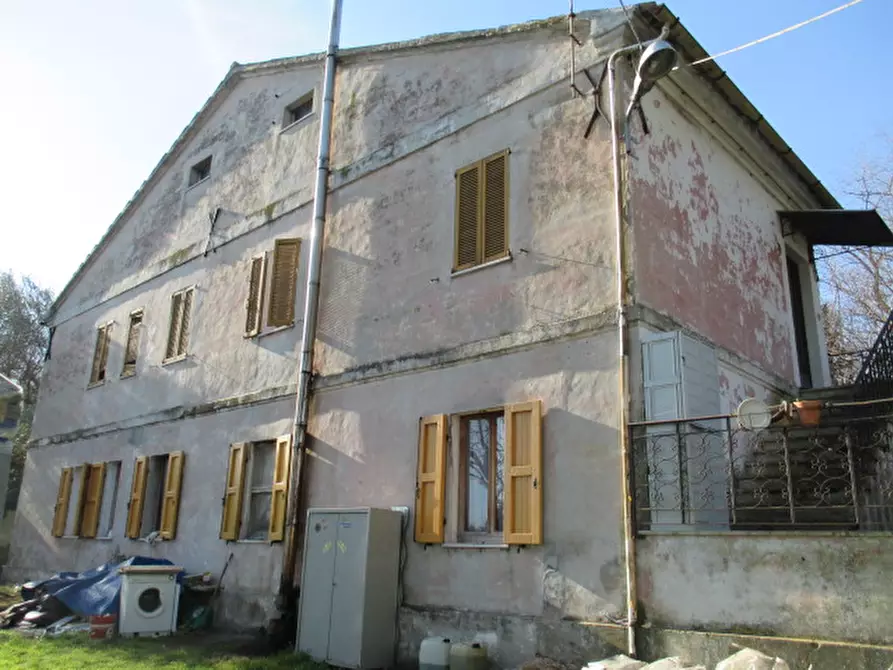 Immagine 12 di Villetta a schiera in vendita  in via montebianco a Senigallia