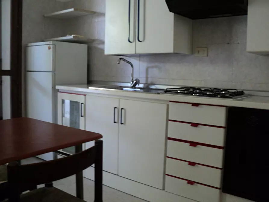 Immagine 8 di Appartamento in vendita  in viale raffaello sanzio 130 a Comacchio