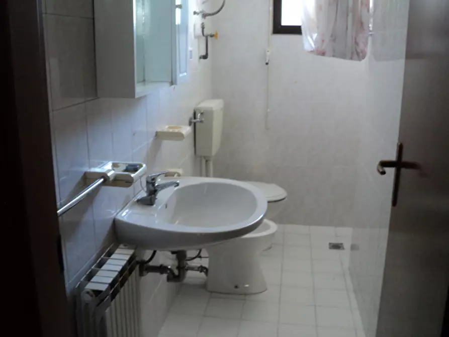 Immagine 14 di Appartamento in vendita  in viale raffaello sanzio 130 a Comacchio