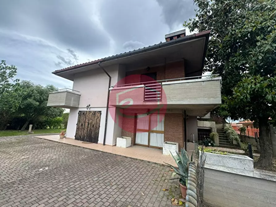 Immagine 5 di Casa indipendente in vendita  a Cesena