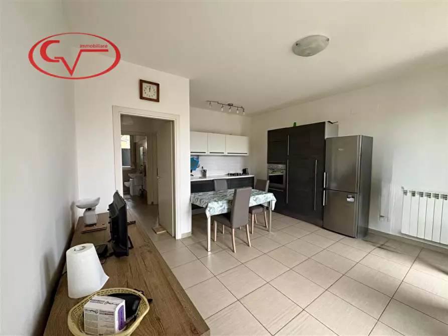 Immagine 1 di Villetta a schiera in vendita  in via fratelli cervi a Loro Ciuffenna