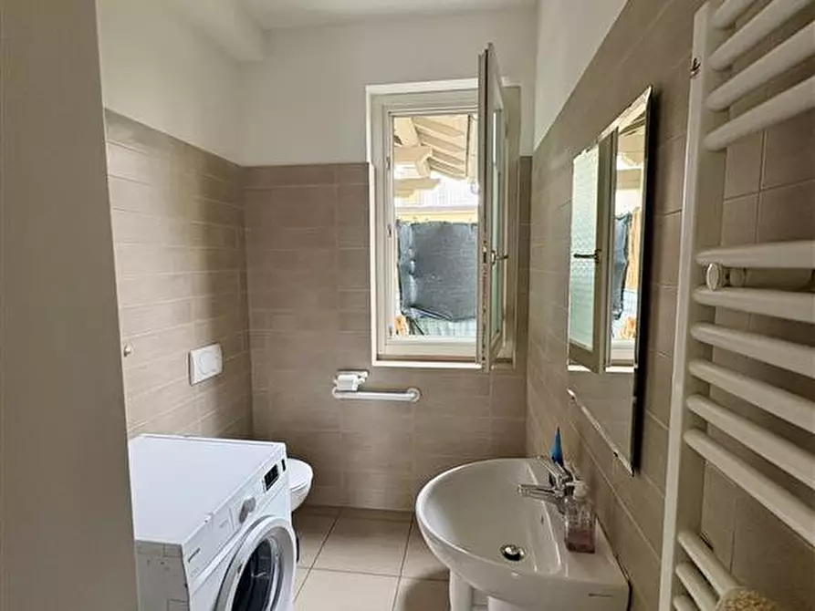 Immagine 10 di Villetta a schiera in vendita  in via fratelli cervi a Loro Ciuffenna