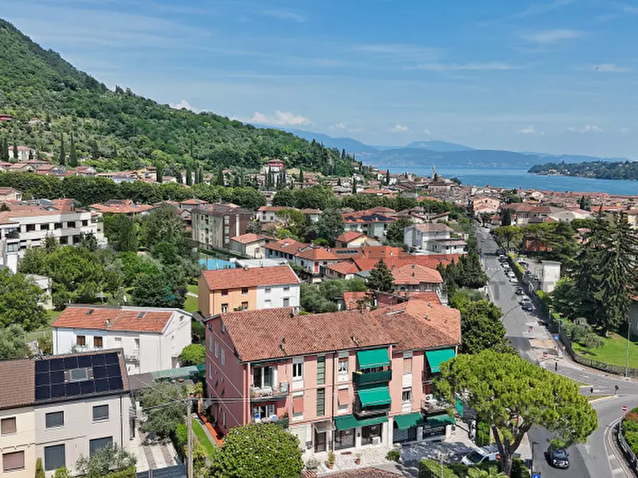 Immagine 19 di Appartamento in vendita  in Via San Giuseppe 2 a Salò