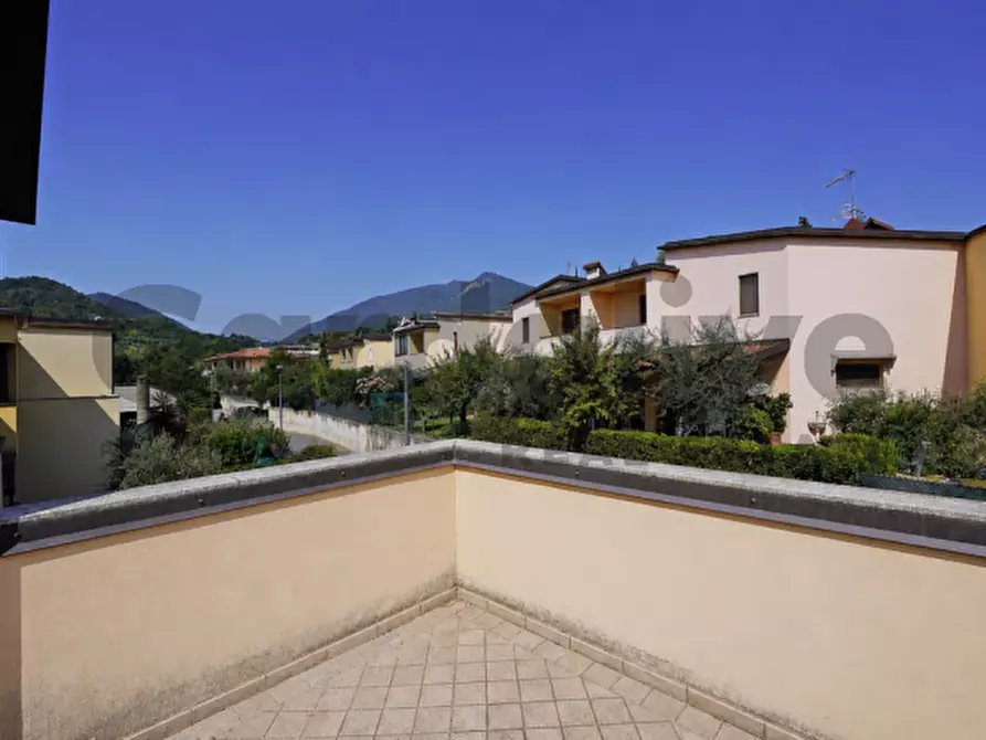 Immagine 11 di Villetta a schiera in vendita  in Via del Roveto 23 a Salò