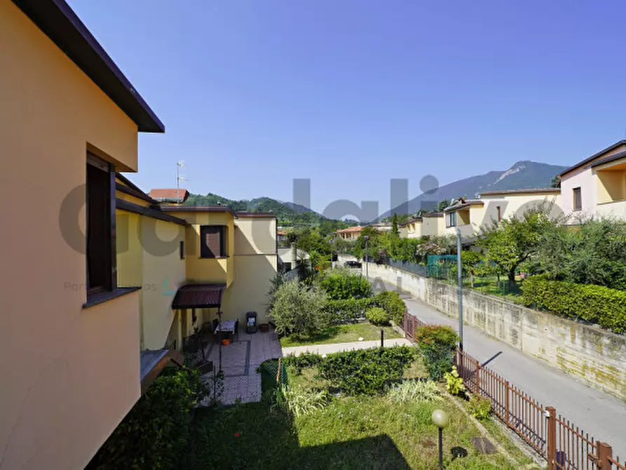 Immagine 12 di Villetta a schiera in vendita  in Via del Roveto 23 a Salò