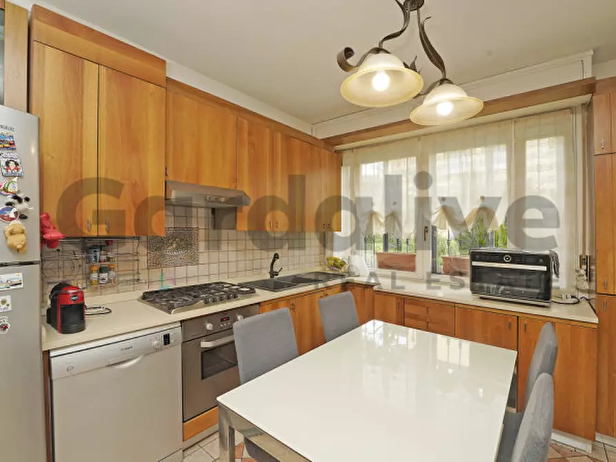 Immagine 14 di Villetta a schiera in vendita  in Via Burago 144 a Salò