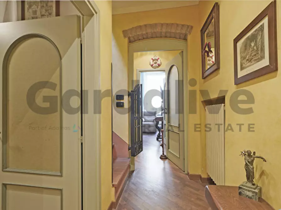Immagine 3 di Appartamento in vendita  in Via Lucia Fiorini 2 a Salò